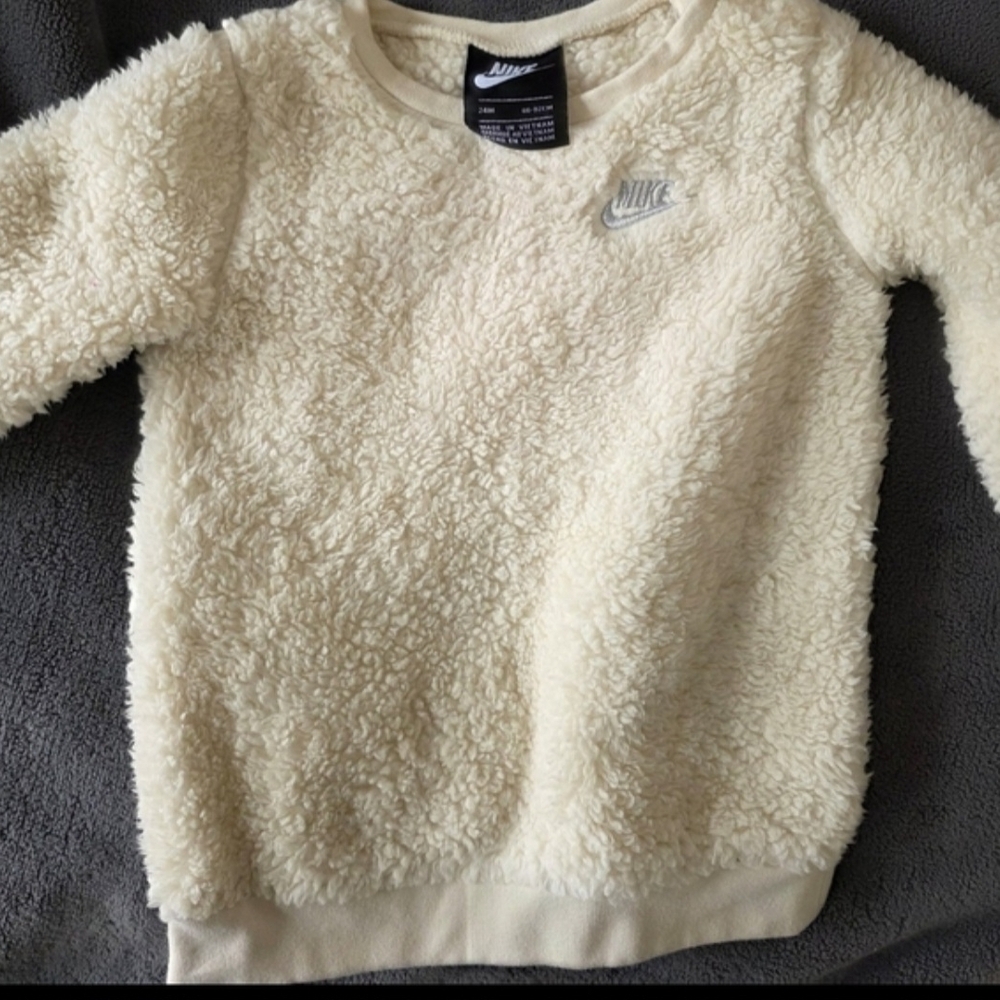 Nike Off-White Sherpa Pullover 24 Months